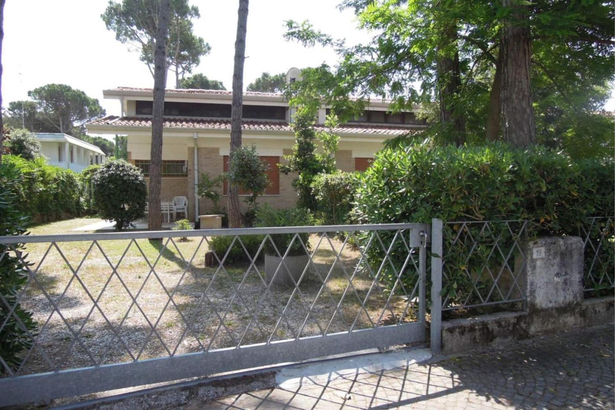 Cozy Villa 250 Metres From The Beach - Beahost - Bibione Exterior photo